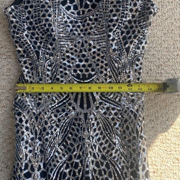 Calvin Klein NWT Exquisite SILVER Sequin Mermaid Ball Gown Dress 4 sparkle bling - Picture 12 of 13